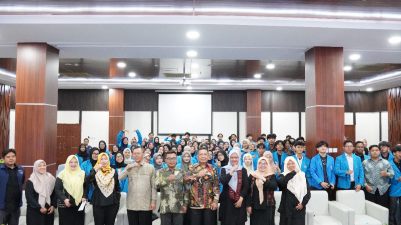 Mahasiswa UIN Jakarta Pelajari Manajemen Pelatihan ASN di Pusbangkom MKMB