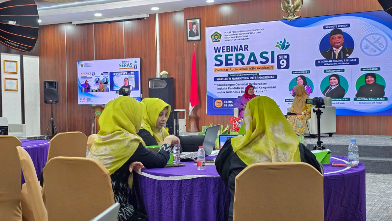 Pusbangkom MKMB Perkuat Benteng Moral Generasi Muda melalui Webinar Anti Narkoba