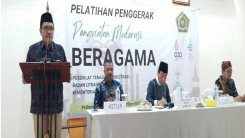 Moderasi Beragama: Melahirkan Kesalehan Vertikal dan Horizontal 