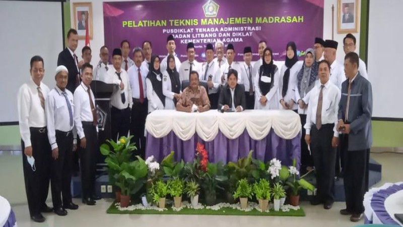 Pelatihan Teknis Manajemen Madrasah Menjawab Tantangan Perubahan Zaman
