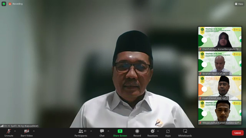 Organisasi Formal Harus Memiliki SOP Baku Pelayanan Publik