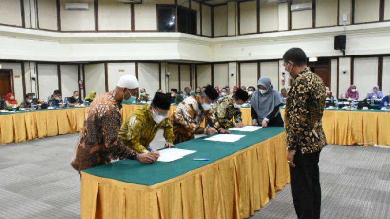 Penandatanganan Perjanjian Kinerja dan Rapat Pimpinan Badan Litbang dan Diklat Kementerian Agama