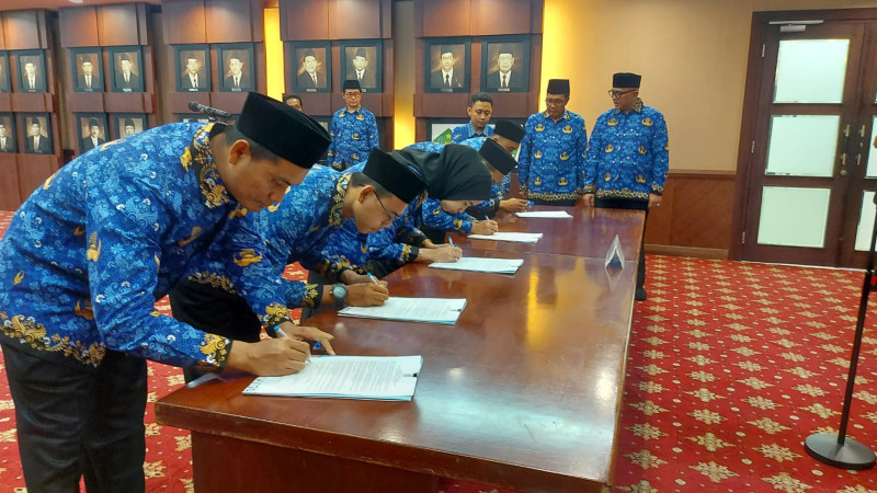 Lantik PPPK, Kaban Berpesan Patuh dan Loyal Kepada Atasan